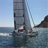 2.5-Hour Small-Group Catamaran Sailing Adventure with Drinks