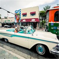 1h Classic Car Tour Miami Beach, Late Afternoon or Night Time.
