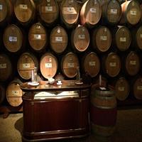 6-Hour Private Wine Country Tour of Napa in Lincoln MKT Limo (up to 8 people)