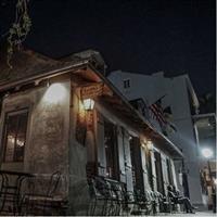 Crawl New Orleans: Haunted Bar Crawl with Shot Included