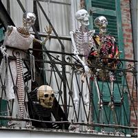 Adults Only Haunted Pub Crawl in New Orleans