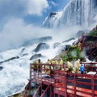 Daredevil Tour with Cave of the Winds Admission