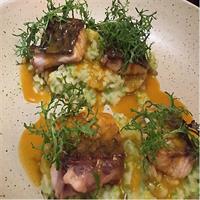 4 iconic restaurants of Lima / 3-hour guided food tour