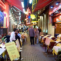 /images/packages/belgium/brussels-restaurantsinlapetiterue-500.jpg
