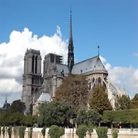 /images/packages/france/paris-notredameback500.jpg