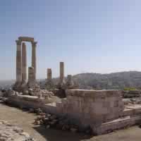 /images/packages/israel/amman-ruinsofthetempleofhercules-500.jpg