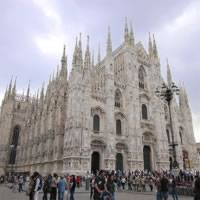 /images/packages/italy/milan-cathedralview-500.jpg
