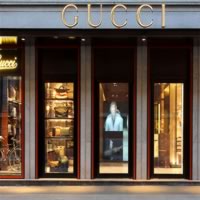 /images/packages/italy/milan-guccistore-500.jpg