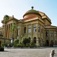 /images/packages/italy/palermo-teatromassimo-500.jpg