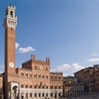 /images/packages/italy/sienna-palazzopubblicotorredelmangia-500.jpg