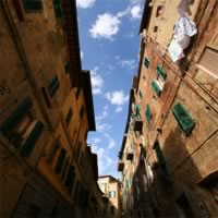 /images/packages/italy/sienna-streetview-500.jpg