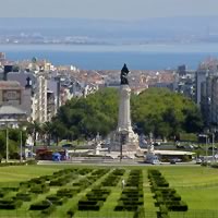 /images/packages/portugal/lisbon-avenidaliberdade-500.jpg