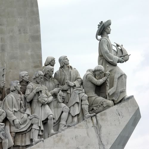 /images/packages/portugal/lisbon-henrythenavigator-500.jpg