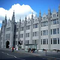/images/packages/scotland/aberdeen-marischalcollege-500.jpg