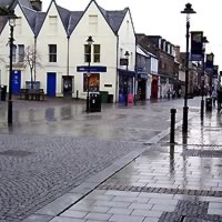 /images/packages/scotland/fortwilliam-highstreet-500.jpg