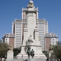 /images/packages/spain/madrid-plazaespquixote-500.jpg