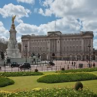 /images/packages/unitedkingdom/london-buckinghampalacefront500.jpg