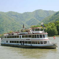 /images/packages1/austria/vienna-danuberivercruise-500.jpg