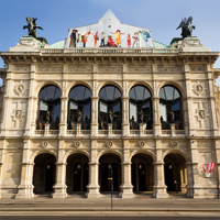 /images/packages1/austria/vienna-operahousefront-500.jpg
