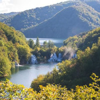 /images/packages1/croatia/plitvice-lakesnationalparkwaterfalls-500.jpg