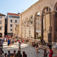/images/packages1/croatia/split-diocletianspalace-500.jpg