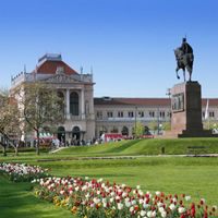 /images/packages1/croatia/zagreb-centralstation-500.jpg
