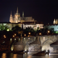 /images/packages1/czech_republic/prague-castleatnightview-500.jpg