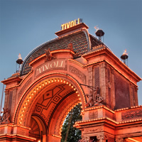 /images/packages1/denmark/copenhagen-tivoligardensentrance-500.jpg