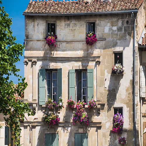 /images/packages1/france/arles_house_with_flowers-gi1760-500.jpg