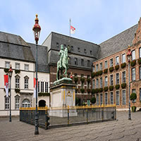/images/packages1/germany/dusseldorf_old_town-500.jpg