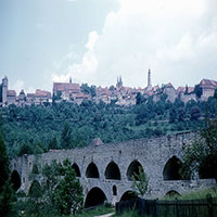 /images/packages1/germany/rothenburg_double_bridge-500.jpg