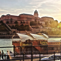 /images/packages1/hungary/budapest-budacastlesunsetview-500.jpg