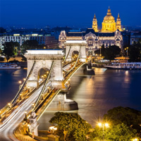 /images/packages1/hungary/budapest-szechechainbridgenight-500.jpg