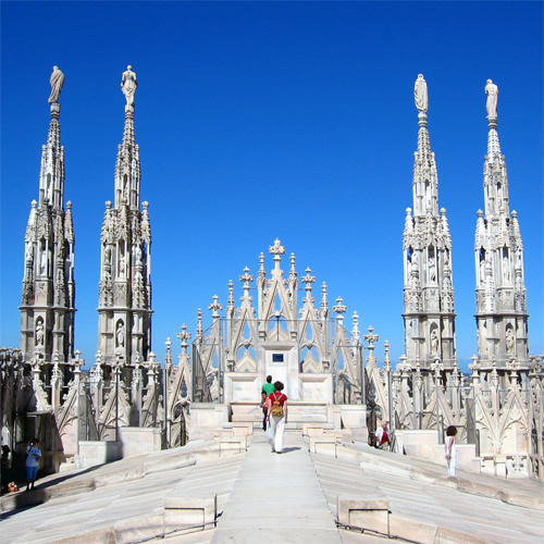 /images/packages1/italy/milan-cathedralterrace-500.jpg