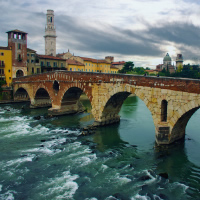 /images/packages1/italy/verona-pontepietra-500.jpg