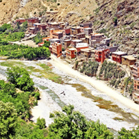 /images/packages1/morocco/ourikavalley-village-500.jpg