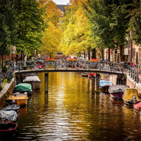/images/packages1/netherlands/amsterdam-boatsincanalview-500.jpg