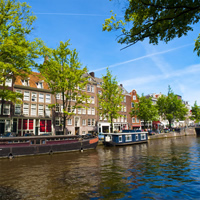 /images/packages1/netherlands/amsterdam-canalboatsview-500.jpg