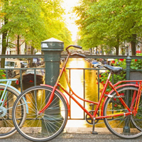 /images/packages1/netherlands/amsterdam-canalredbike-500.jpg