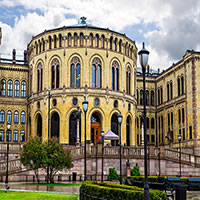 /images/packages1/norway/oslo_parliament-gi5693-500.jpg