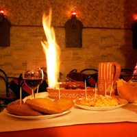 /images/packages1/portugal/lisbon-dinnerandwine-500.jpg