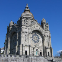 /images/packages1/portugal/porto-santaluziachurch-500.jpg