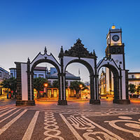 /images/packages1/portugal/saomiguel_portasdacidadedusk-gi2106-500.jpg