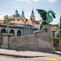 /images/packages1/slovenia/ljubljana-dragonbridge-500.jpg