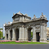 /images/packages1/spain/madrid-puertaalcalaview-500.jpg