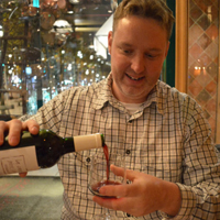 /images/sightseeing/france/paris-wine-500.jpg