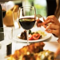 /images/sightseeing/hungary/budapest-hungarianfoodwine-500.jpg