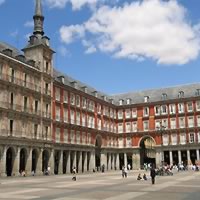 /images/sightseeing/spain/madrid_mayorsquare_500.jpg